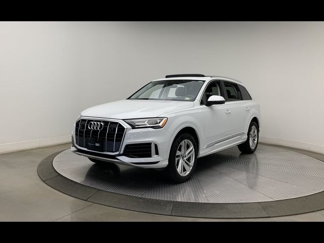 2023 Audi Q7 Premium Plus