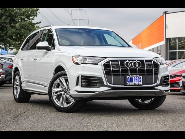 2023 Audi Q7 Premium Plus