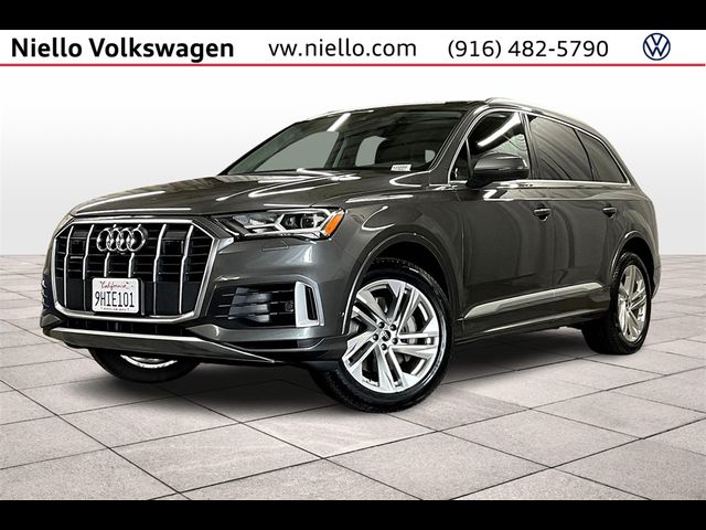 2023 Audi Q7 Premium Plus