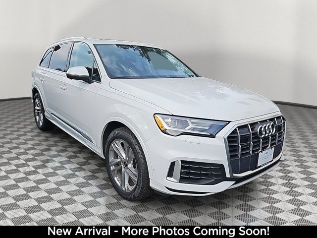 2023 Audi Q7 Premium Plus