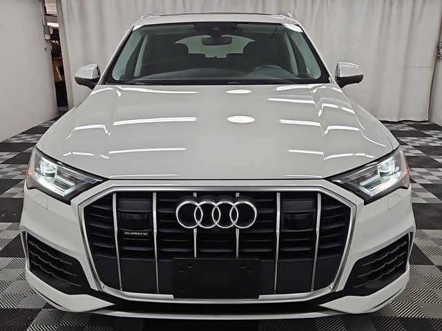 2023 Audi Q7 Premium Plus