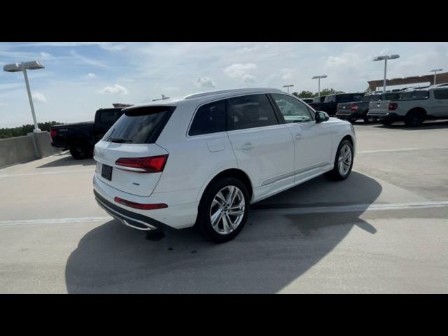 2023 Audi Q7 Premium Plus