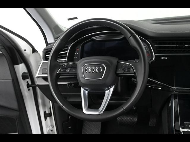 2023 Audi Q7 Premium Plus