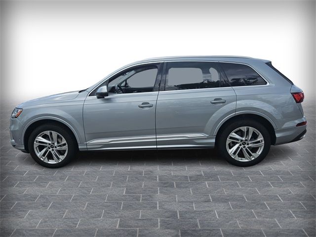 2023 Audi Q7 Premium Plus