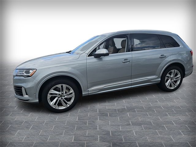 2023 Audi Q7 Premium Plus