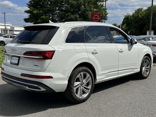 2023 Audi Q7 Premium Plus