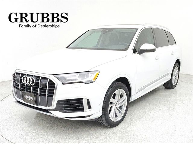 2023 Audi Q7 Premium Plus