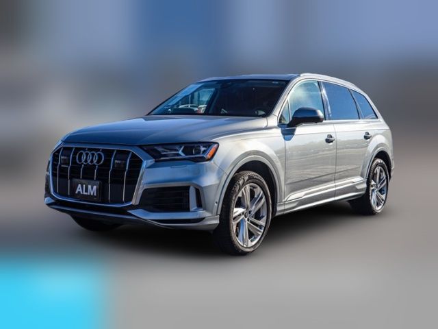 2023 Audi Q7 Premium Plus