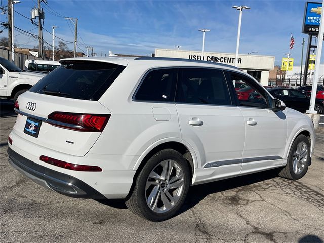 2023 Audi Q7 Premium Plus