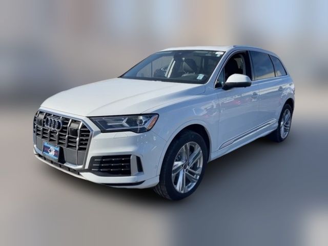 2023 Audi Q7 Premium Plus