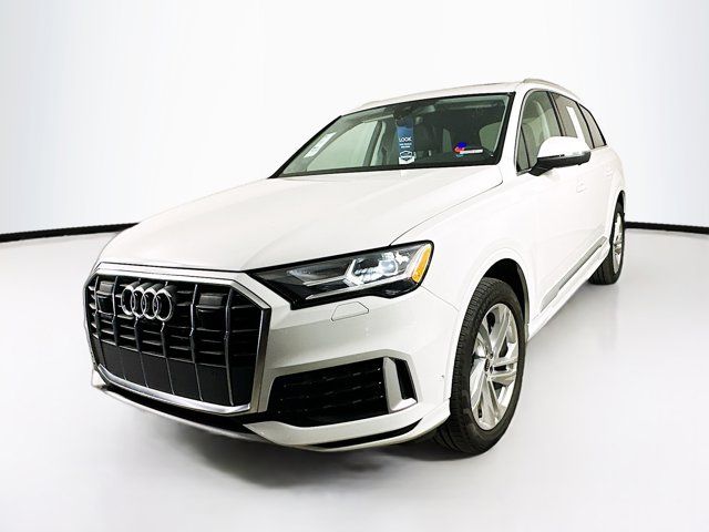 2023 Audi Q7 Premium Plus