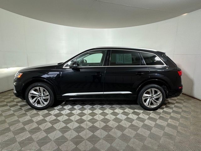 2023 Audi Q7 Premium Plus