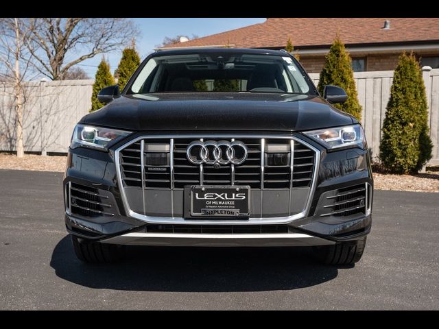 2023 Audi Q7 Premium Plus