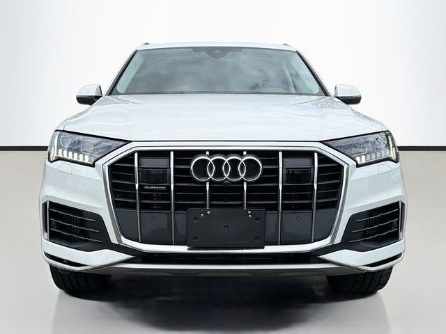 2023 Audi Q7 Premium Plus