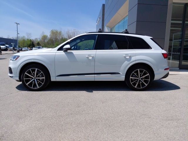2023 Audi Q7 Premium Plus