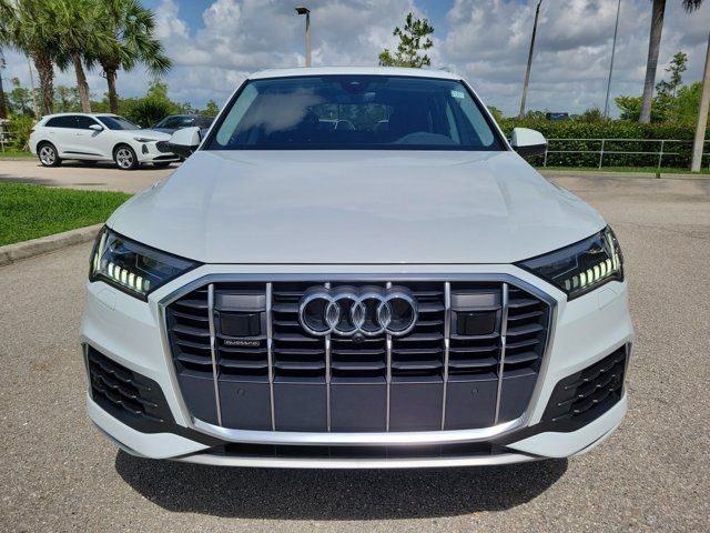 2023 Audi Q7 Premium Plus