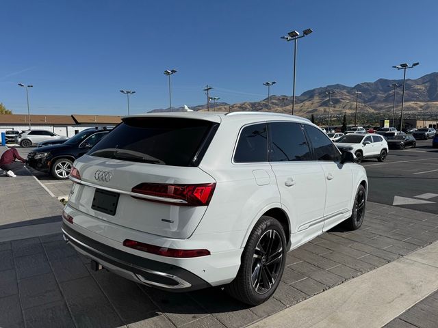 2023 Audi Q7 Premium Plus