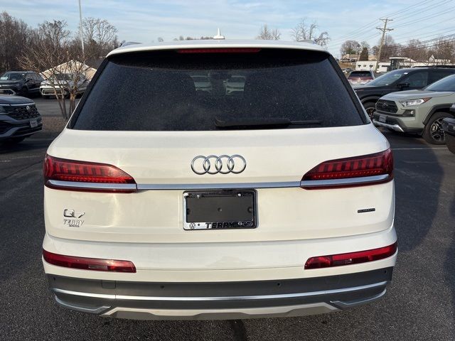 2023 Audi Q7 Premium Plus