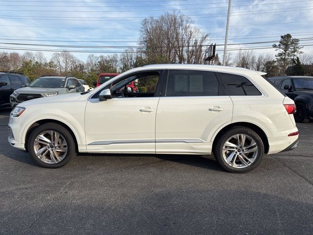 2023 Audi Q7 Premium Plus