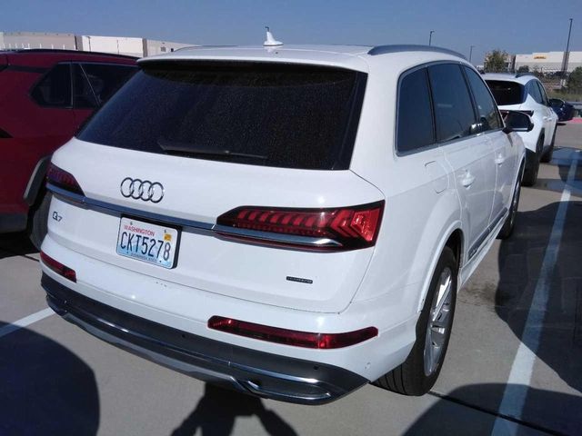 2023 Audi Q7 Premium Plus