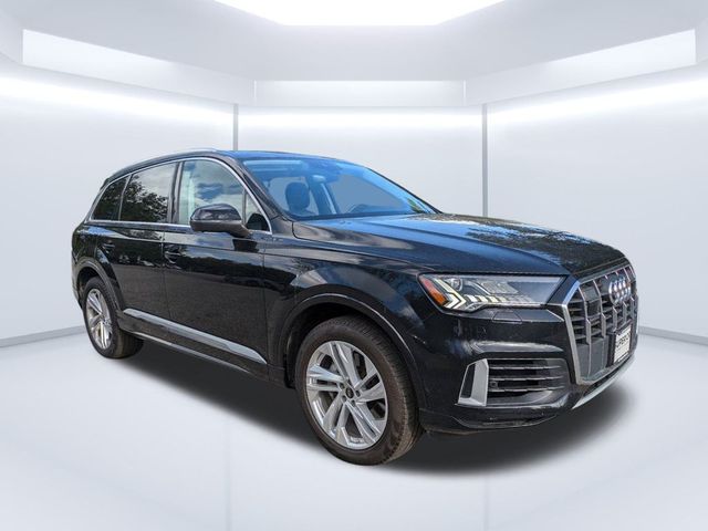 2023 Audi Q7 Premium Plus