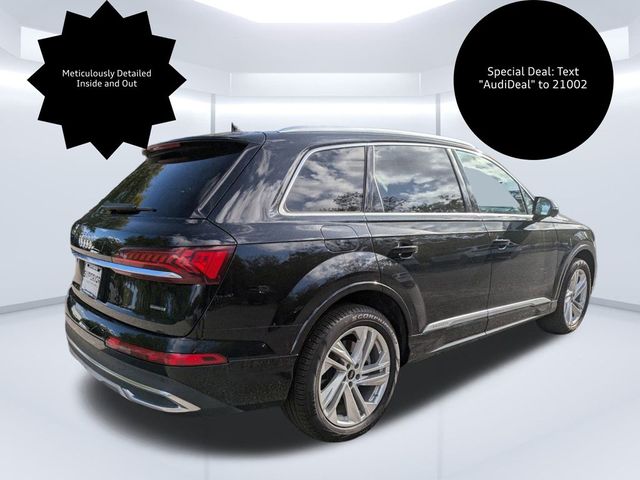 2023 Audi Q7 Premium Plus