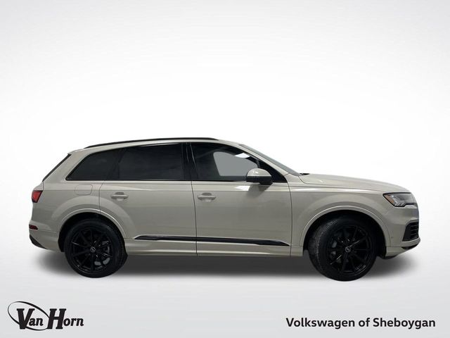 2023 Audi Q7 Premium Plus