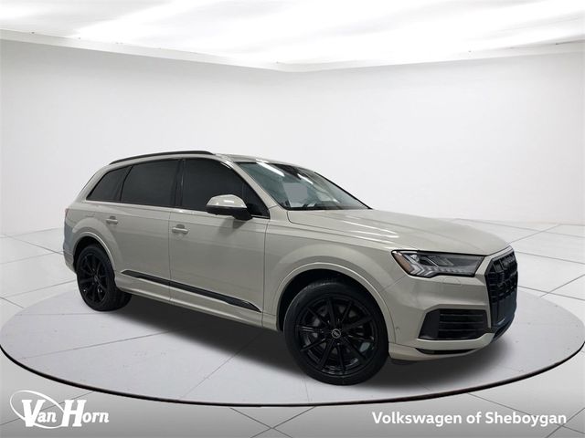 2023 Audi Q7 Premium Plus