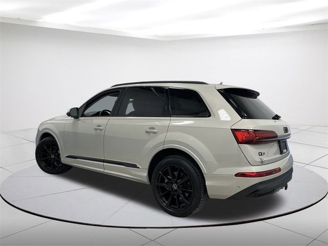 2023 Audi Q7 Premium Plus