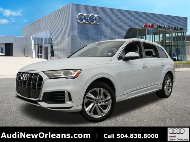 2023 Audi Q7 Premium Plus