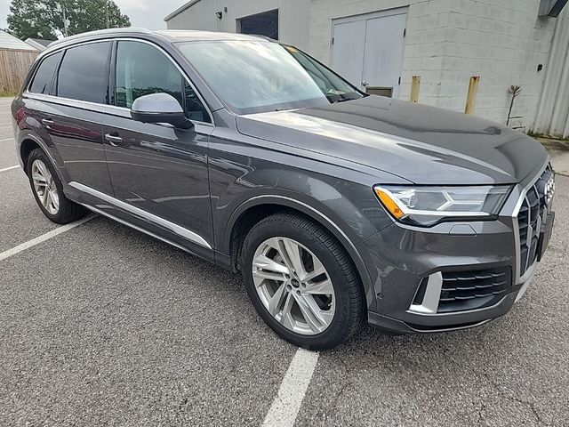 2023 Audi Q7 Premium Plus