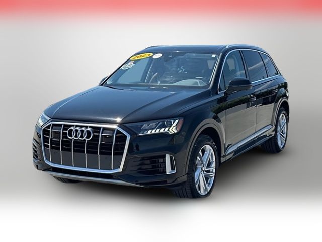 2023 Audi Q7 Premium Plus
