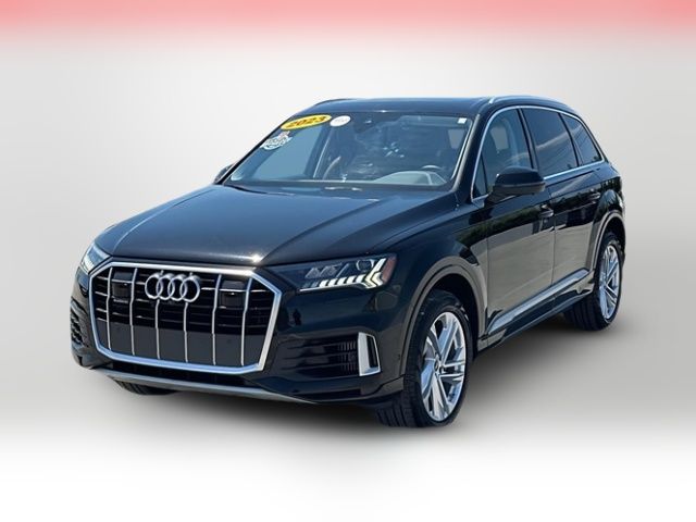2023 Audi Q7 Premium Plus