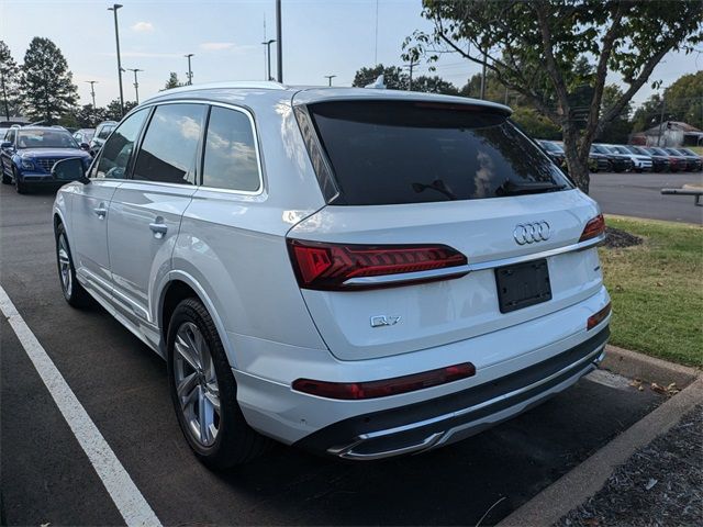 2023 Audi Q7 Premium Plus