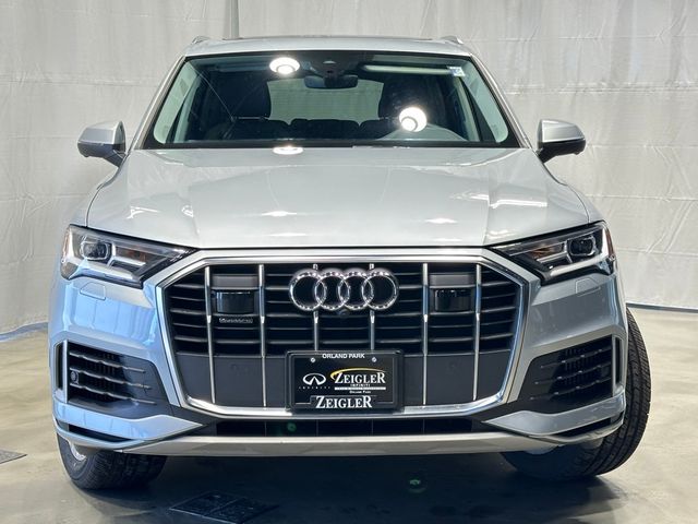 2023 Audi Q7 Premium Plus