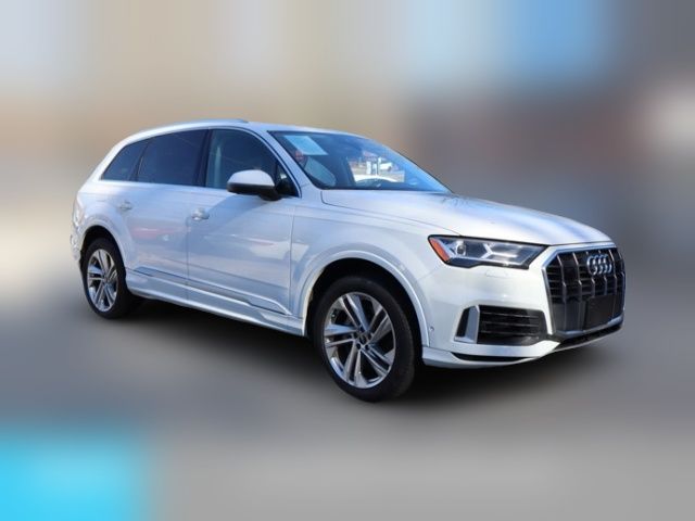 2023 Audi Q7 Premium Plus