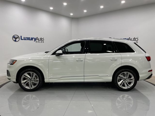 2023 Audi Q7 Premium Plus