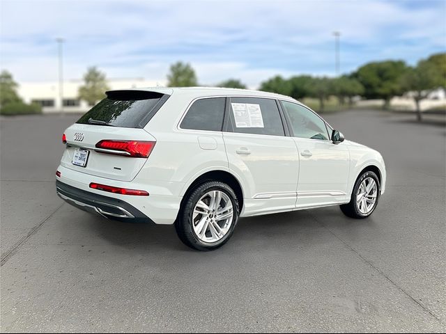 2023 Audi Q7 Premium Plus