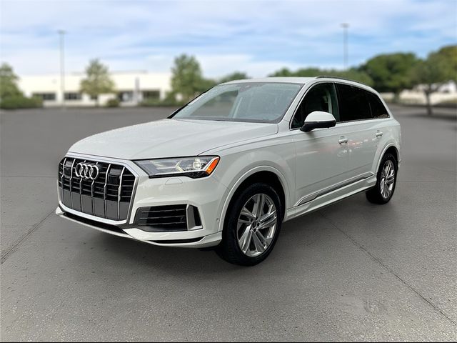 2023 Audi Q7 Premium Plus