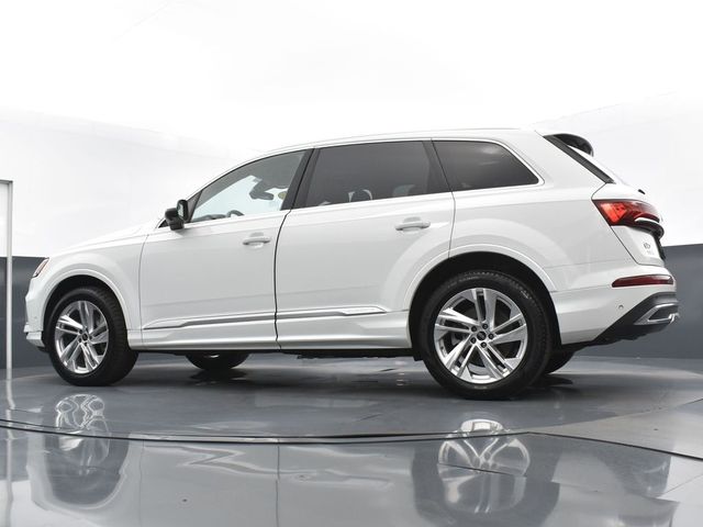 2023 Audi Q7 Premium Plus