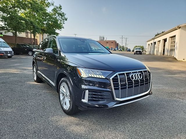 2023 Audi Q7 Premium Plus