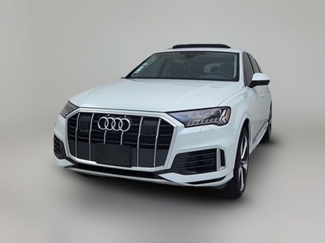 2023 Audi Q7 Premium Plus