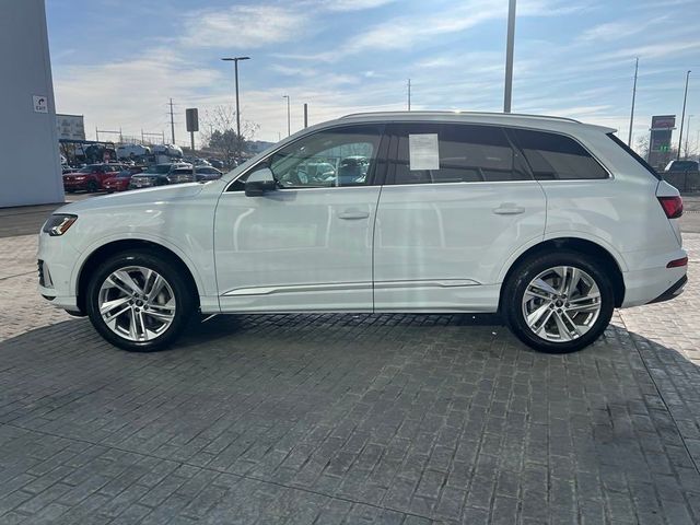 2023 Audi Q7 Premium Plus