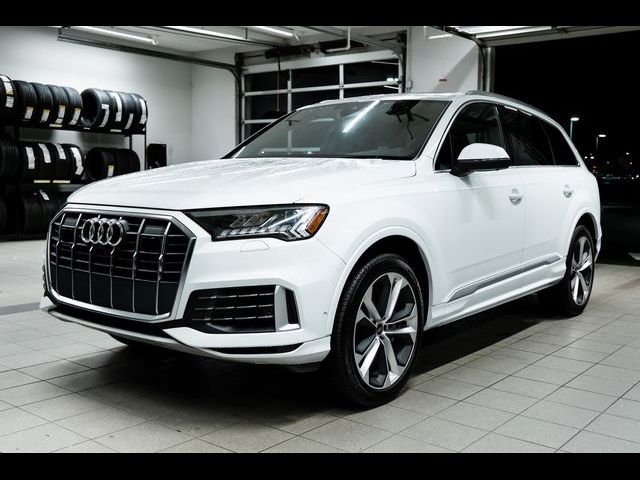 2023 Audi Q7 Premium Plus