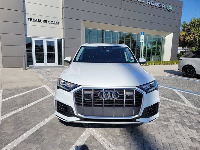 2023 Audi Q7 Premium Plus
