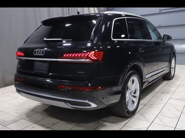 2023 Audi Q7 Premium Plus