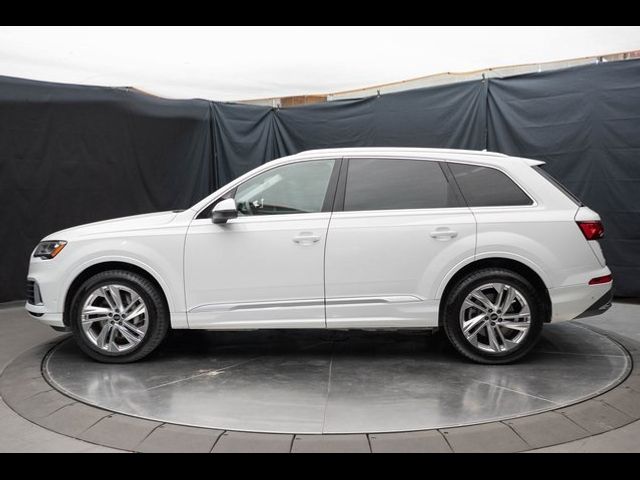 2023 Audi Q7 Premium Plus