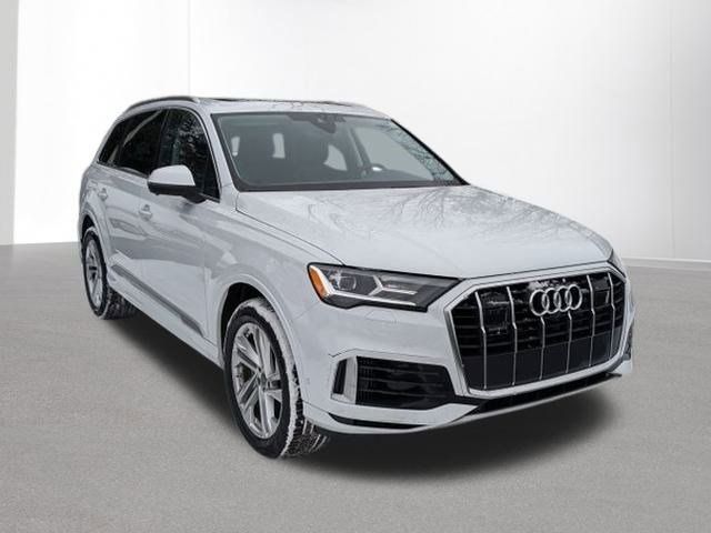 2023 Audi Q7 Premium Plus