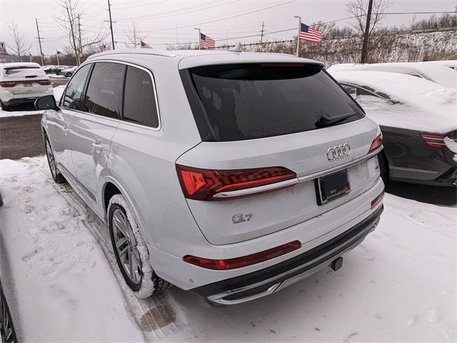 2023 Audi Q7 Premium Plus