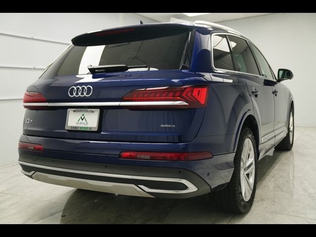 2023 Audi Q7 Premium Plus